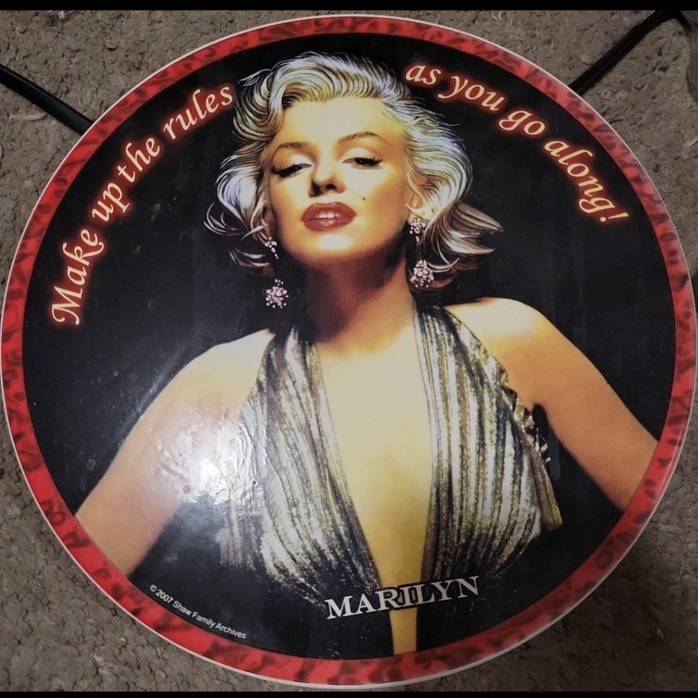 Marilyn Monroe Stepping Stone
